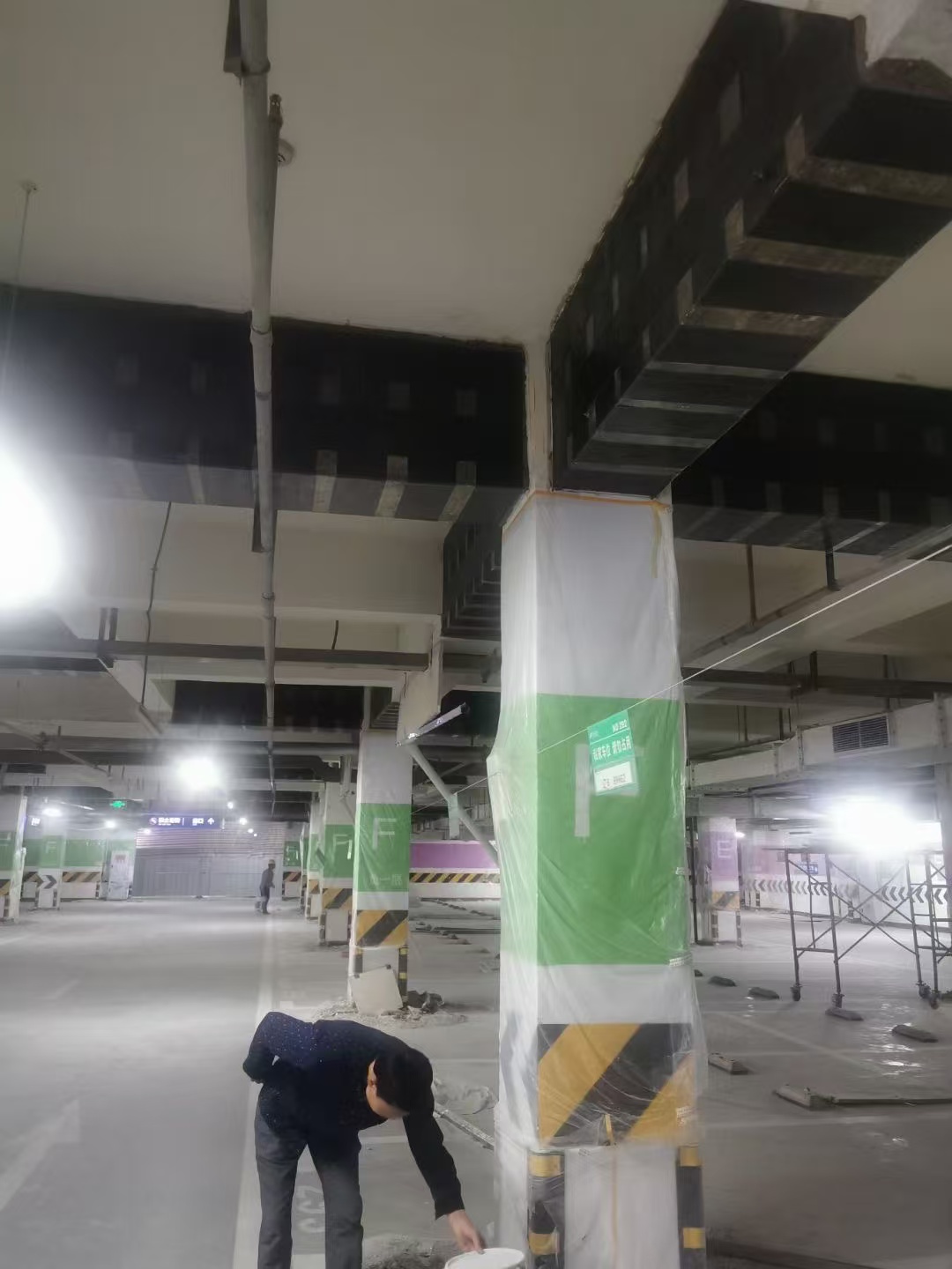 哈尔滨柱子露出钢筋生锈怎么办